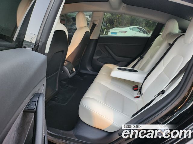 Tesla Model 3 2022 — photo 9
