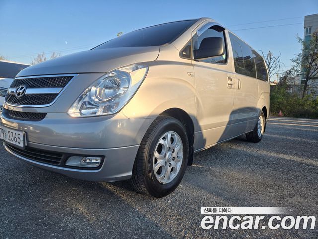 Hyundai Starex 2016 — photo 2