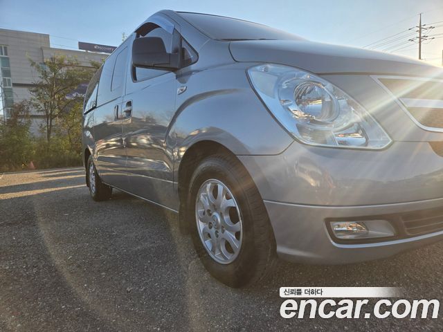 Hyundai Starex 2016 — photo 3