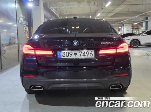BMW 5-Series 2021 — photo 4