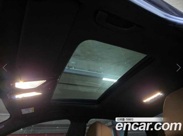 BMW 5-Series 2021 — photo 12