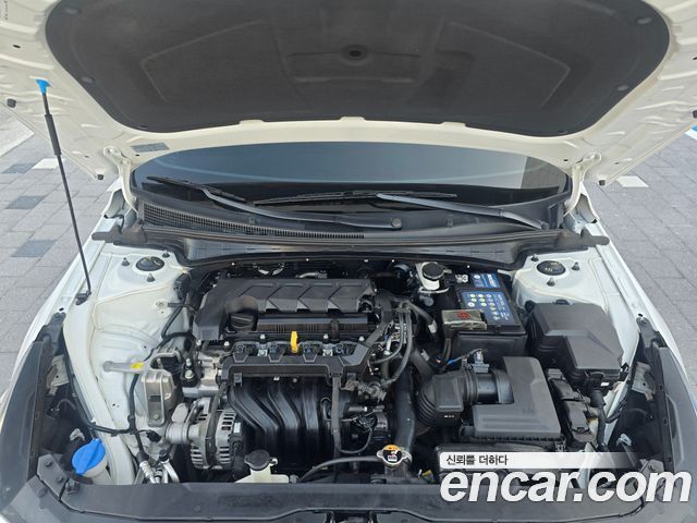 Hyundai AVANTE 2023 — photo 6