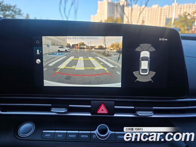 Hyundai AVANTE 2023 — photo 11