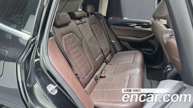 BMW X3 2019 — photo 17