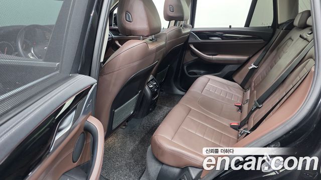 BMW X3 2019 — photo 18