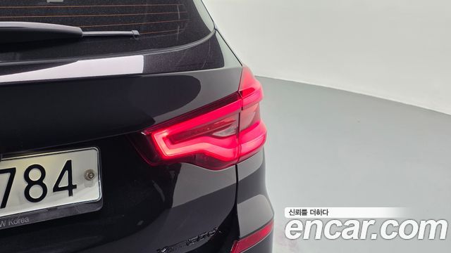 BMW X3 2019 — photo 9