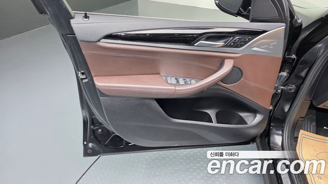 BMW X3 2019 — photo 14