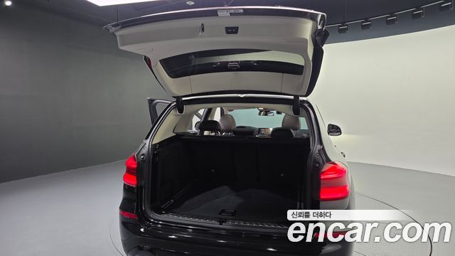 BMW X3 2019 — photo 33