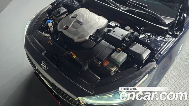 Kia K7 2018 — photo 6