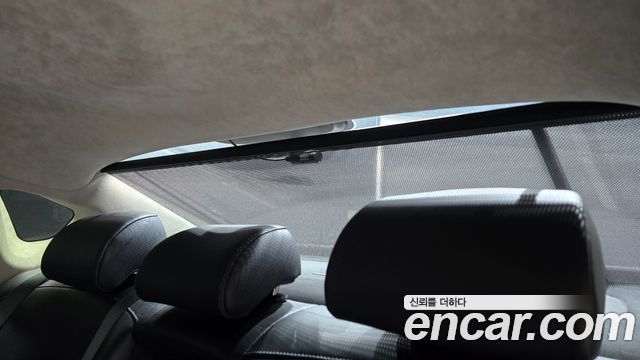 Kia K7 2018 — photo 26