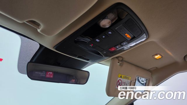 Kia Canival 2023 — photo 27