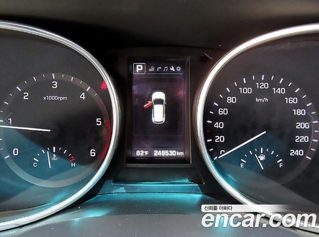 Hyundai Maxcruz 2016 — photo 9