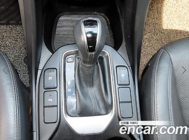 Hyundai Maxcruz 2016 — photo 13