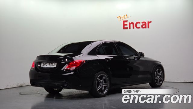 Mercedes-Benz C-Class 2017 — photo 2