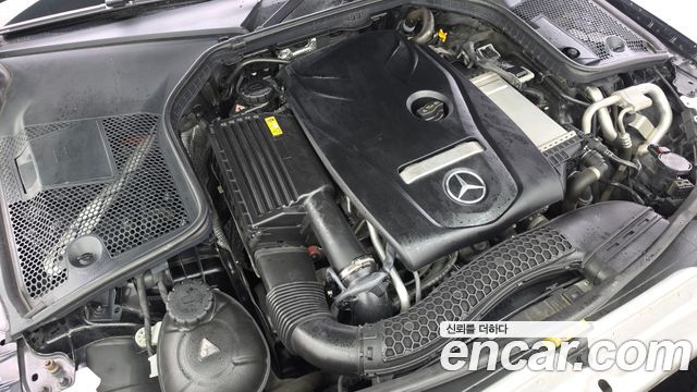 Mercedes-Benz C-Class 2017 — photo 6