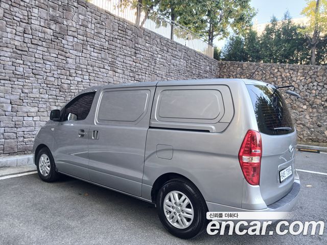 Hyundai Starex 2017 — photo 4