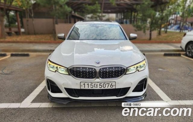BMW 3-Series 2019 — photo 1