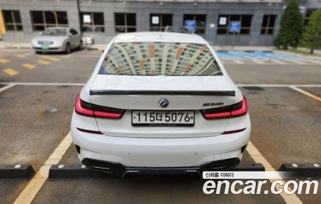 BMW 3-Series 2019 — photo 5