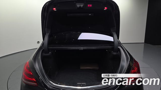 Mercedes-Benz S-Class 2020 — photo 20