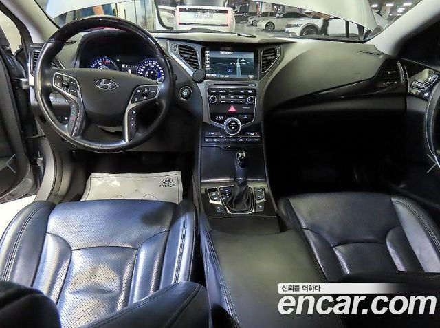 Hyundai Grandeur 2016 — photo 9