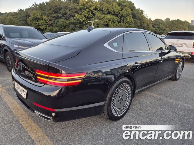 Genesis G80 2022 — photo 4