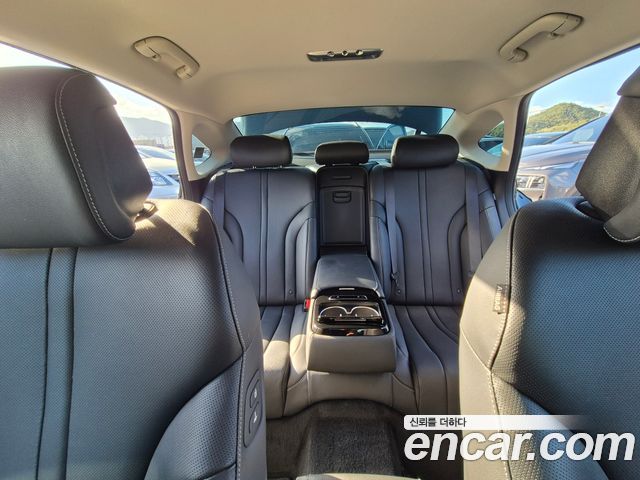 Genesis G80 2022 — photo 13
