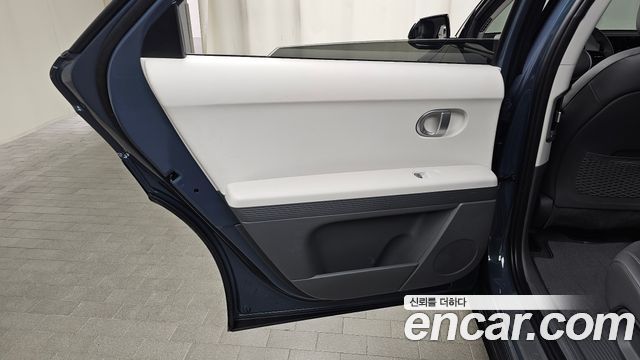 Hyundai Ioniq5 2022 — photo 15