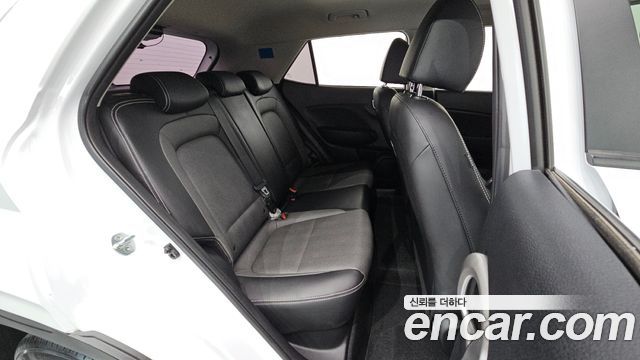Hyundai Venue 2020 — photo 11