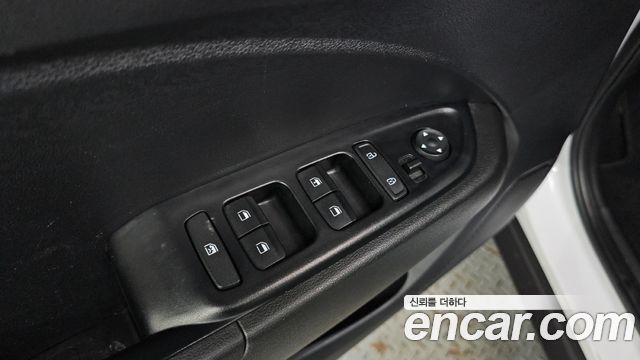 Hyundai Venue 2020 — photo 15