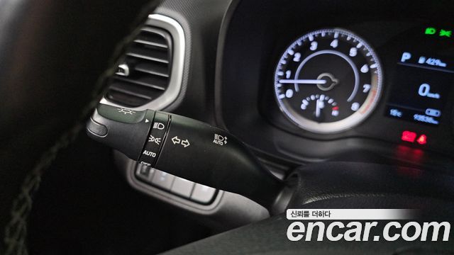 Hyundai Venue 2020 — photo 18