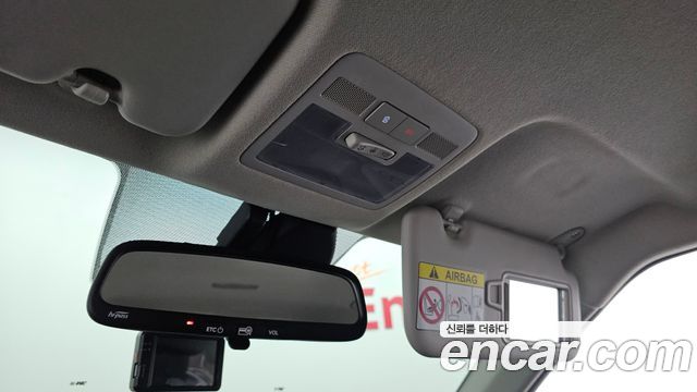 Hyundai Venue 2020 — photo 19