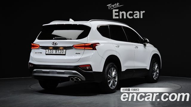 Hyundai Santafe 2019 — photo 2