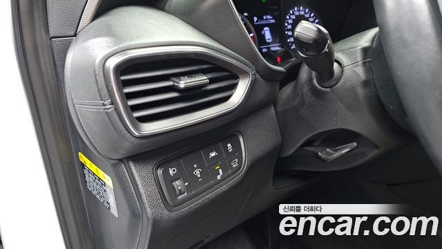 Hyundai Santafe 2019 — photo 15