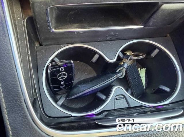 Mercedes-Benz S-Class 2018 — photo 16