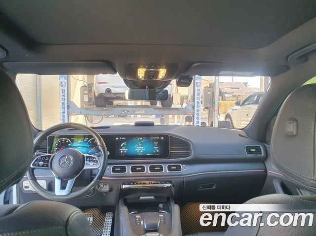 Mercedes-Benz GLS-Class 2022 — photo 6