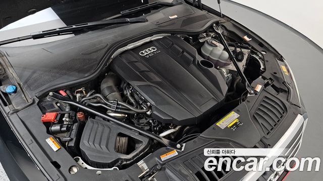 Audi A8 2021 — photo 6