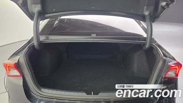 Kia K5 2021 — photo 20