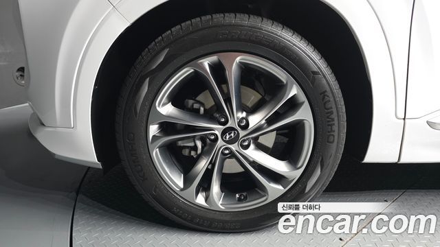 Hyundai Santafe 2019 — photo 5