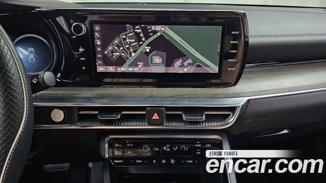 Kia K5 2022 — photo 18