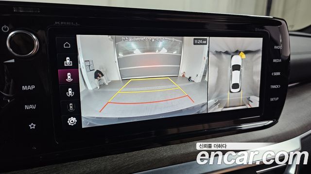 Kia K5 2022 — photo 20