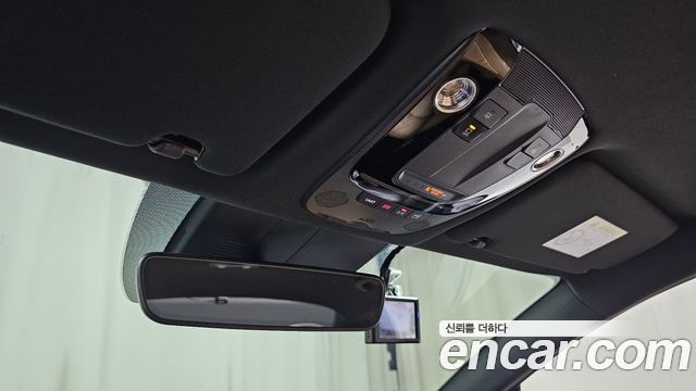 Kia K5 2022 — photo 23