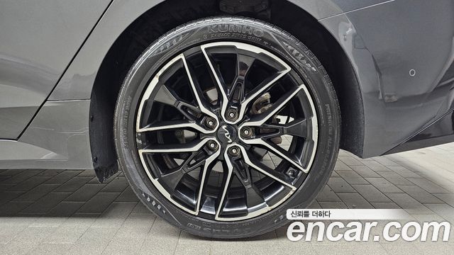 Kia K5 2022 — photo 7