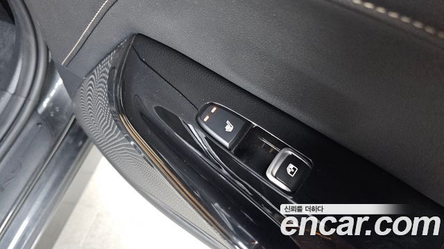 Kia K5 2022 — photo 27