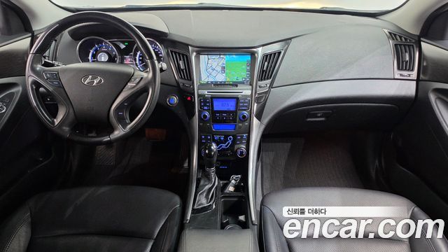 Hyundai Sonata 2012 — photo 10
