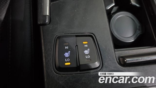 Hyundai Sonata 2012 — photo 18