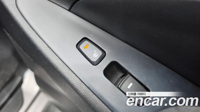 Hyundai Sonata 2012 — photo 29