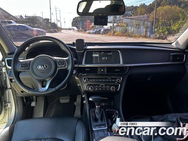 Kia K5 2018 — photo 6