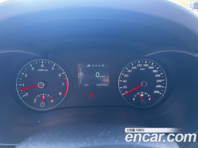 Kia K5 2018 — photo 7