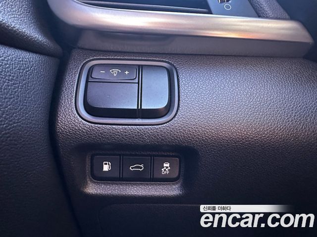 Kia K5 2018 — photo 13