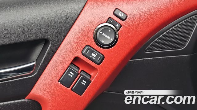 Hyundai Genesis 2009 — photo 18